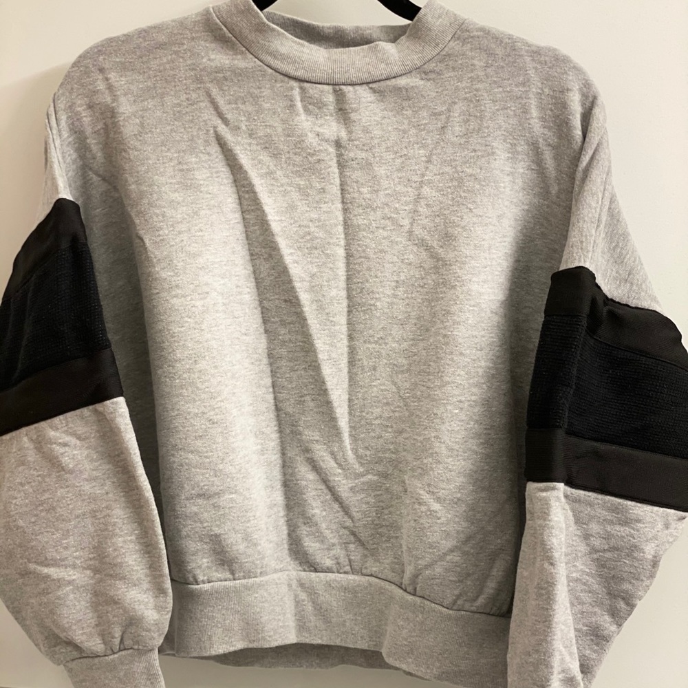 Wesley Sweatshirt
